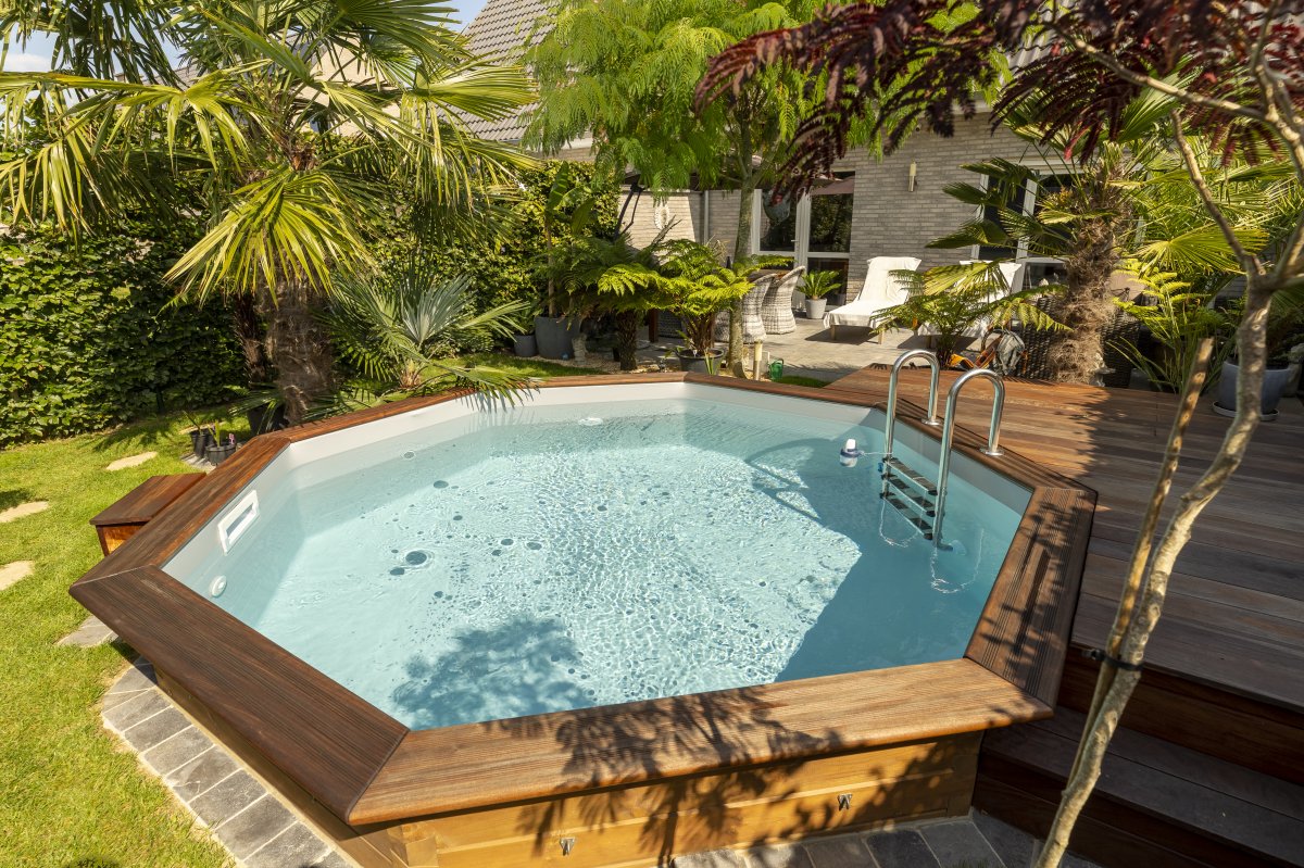 Piscine en bois octogonale OCTOO Ø 500 - H 120 cm - GARDIPOOL - Liner bleu - Margelles pin